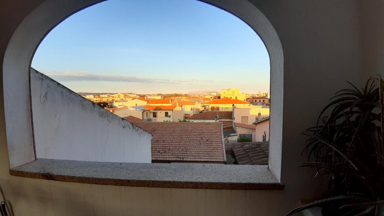 Apartamento Lo Sguardo Sulla Citta' ,Panoramic View Olbia Exterior foto