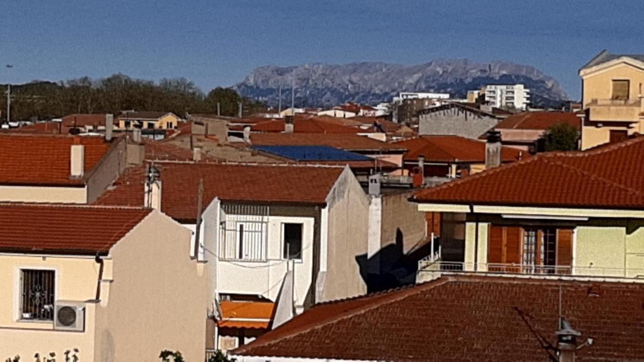 Apartamento Lo Sguardo Sulla Citta' ,Panoramic View Olbia Exterior foto