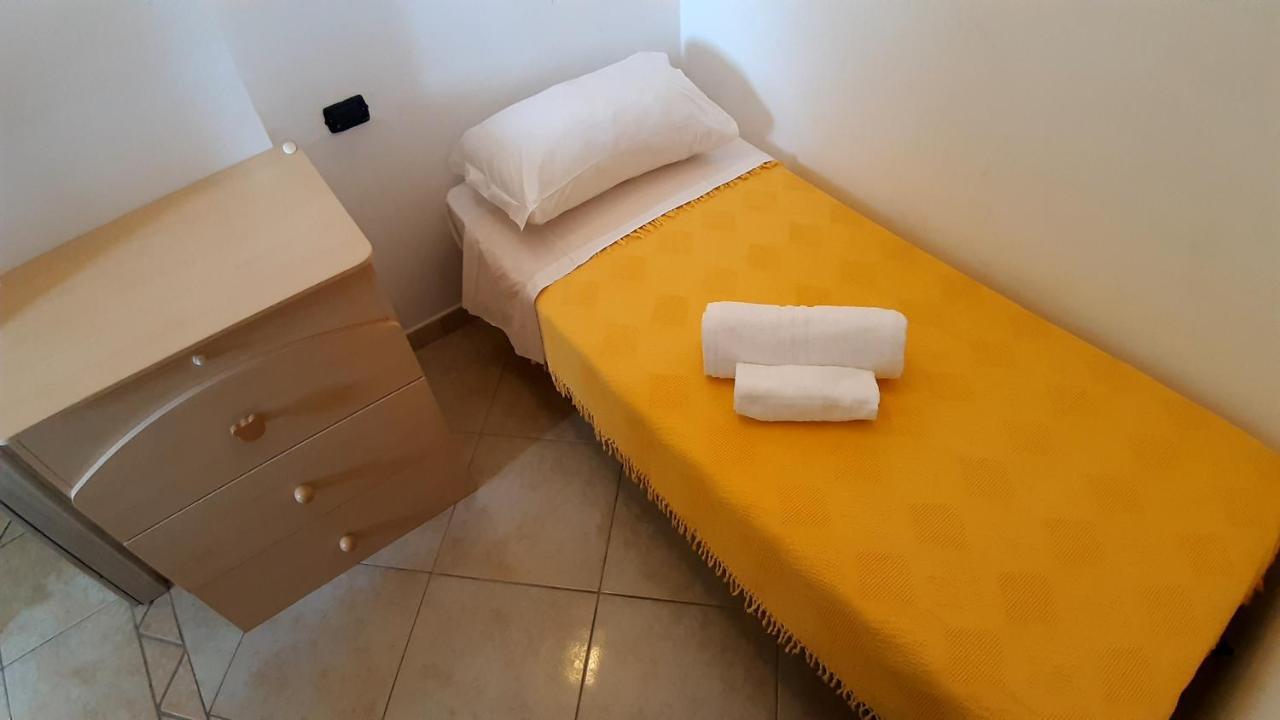 Apartamento Lo Sguardo Sulla Citta' ,Panoramic View Olbia Exterior foto